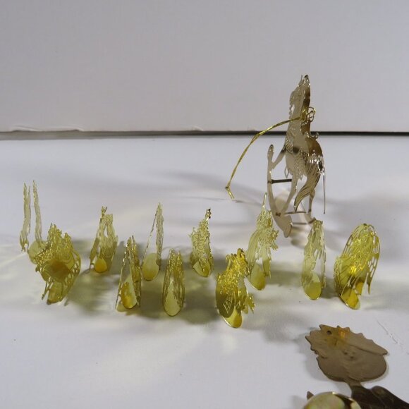 Vintage Gold Tone Ornaments Stands or Hangs (13) + Angle with bell - Picture 9 of 12